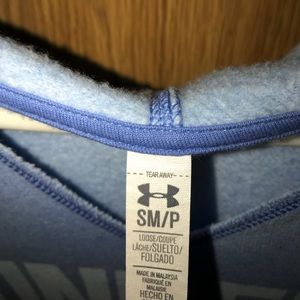 Under Armour Tops - UA sweatshirt!! Under Armour Tops - UA sweatshirt!!